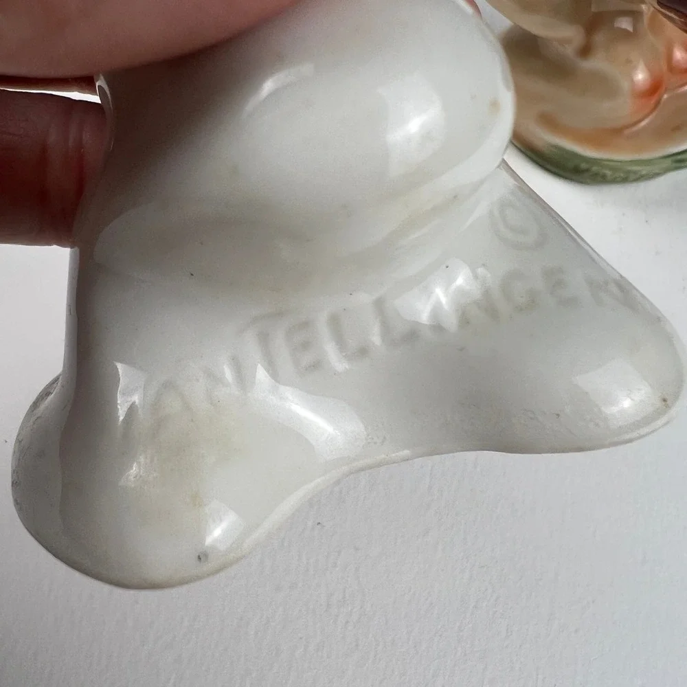 VTG Van Tellingen Salt Pepper Shakers 1940s Mermaid Sailor Kissing Ceramic 4in